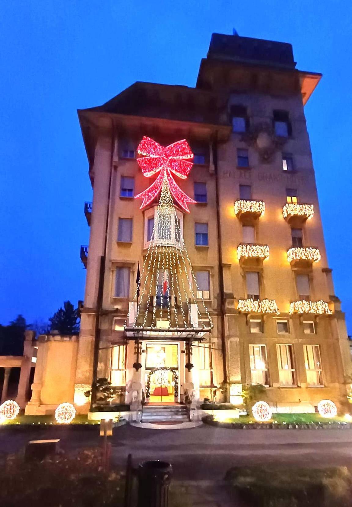 Palace Grand Hotel Varese Exterior photo